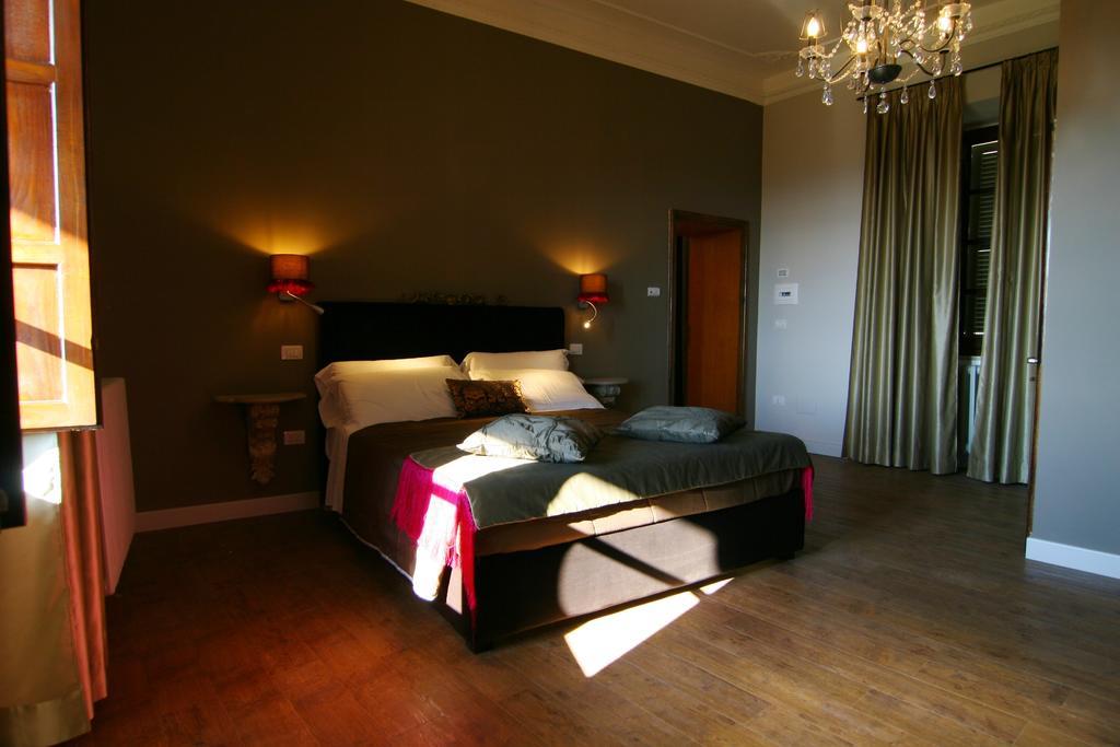 La Rocca Guest House&Spa Montefalco Habitación foto