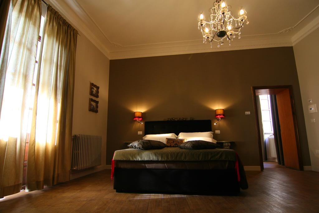 La Rocca Guest House&Spa Montefalco Habitación foto