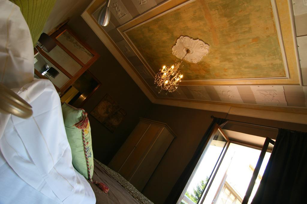 La Rocca Guest House&Spa Montefalco Habitación foto